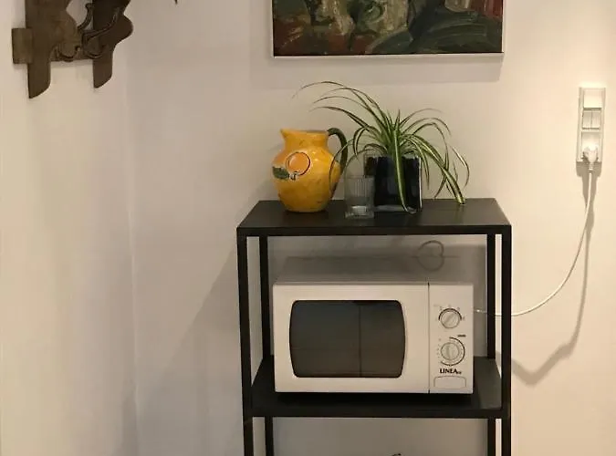 Tiklo Apartman *